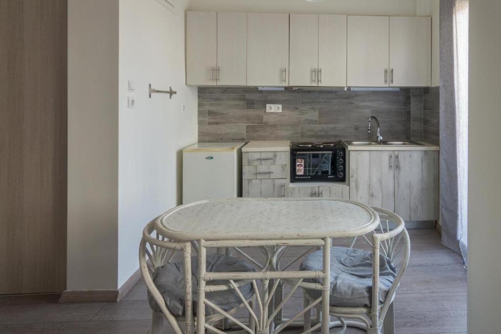 Lovely Studio Apartment For 2 Ppl In Athen Eksteriør billede